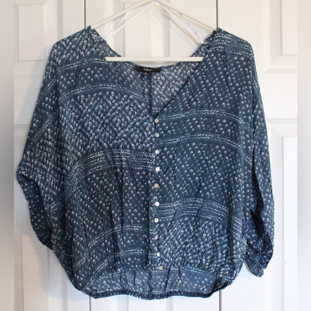 Lulu's Blouse - Picture 2 of 8